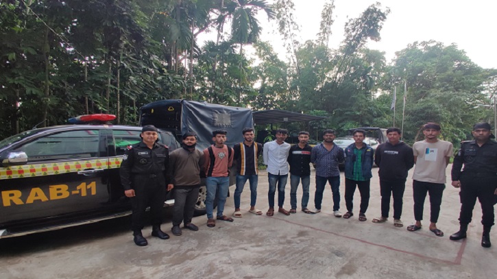 নোয়াখালীতে নাশকতার পরিকল্পনাকালে গ্রেপ্তার ৯ নোয়াখালীতে নাশকতার পরিকল্পনাকালে গ্রেপ্তার ৯