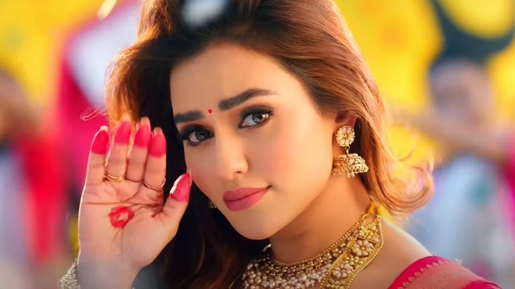 কারামুক্ত হলেন নুসরাত ফারিয়া কারামুক্ত হলেন নুসরাত ফারিয়া