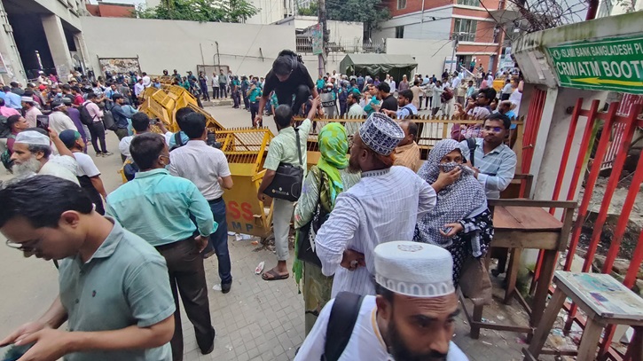 শিক্ষকদের অনির্দিষ্টকালের কর্মবিরতি শুরু সোমবার শিক্ষকদের অনির্দিষ্টকালের কর্মবিরতি শুরু সোমবার