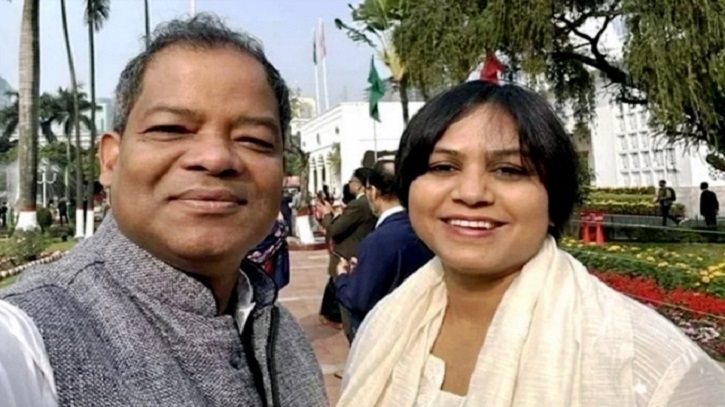 রিমান্ড শেষে কারাগারে সাংবাদিক দম্পতি শাকিল-রুপা রিমান্ড শেষে কারাগারে সাংবাদিক দম্পতি শাকিল-রুপা