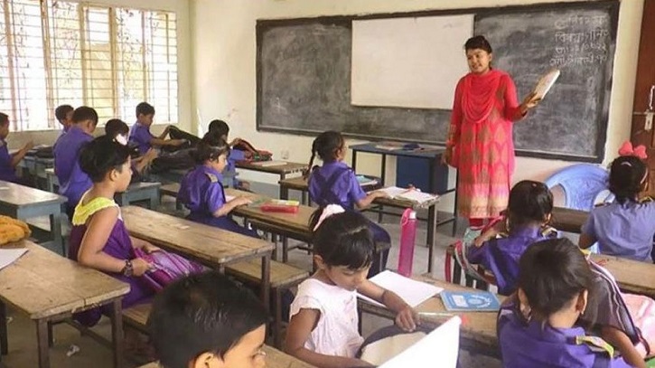 কর্মবিরতিতে প্রাথমিক শিক্ষকরা কর্মবিরতিতে প্রাথমিক শিক্ষকরা