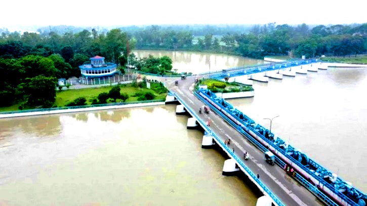 তিস্তা নদীর পানি বিপদসীমা ছুঁই ছুঁই, বন্যার আশঙ্কা তিস্তা নদীর পানি বিপদসীমা ছুঁই ছুঁই, বন্যার আশঙ্কা