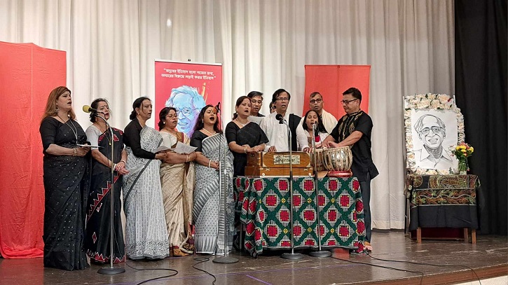 টরেন্টোতে কমরেড হায়দার আকবর খান রনোর স্মরণসভা টরেন্টোতে কমরেড হায়দার আকবর খান রনোর স্মরণসভা
