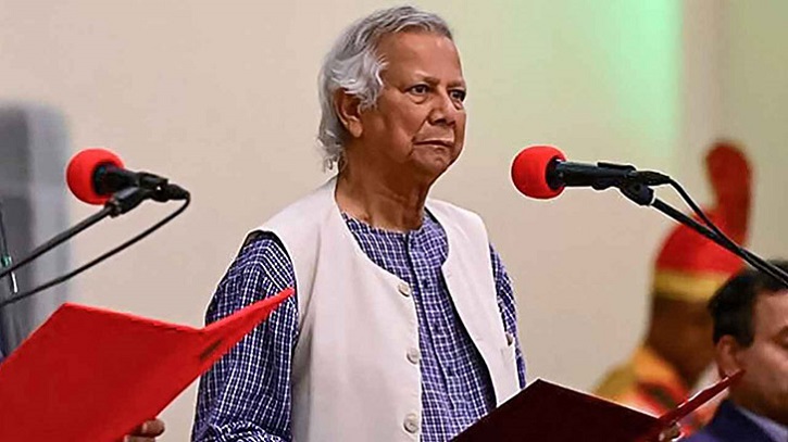 প্রধান উপদেষ্টার সঙ্গে বৈঠকে সচিবরা প্রধান উপদেষ্টার সঙ্গে বৈঠকে সচিবরা