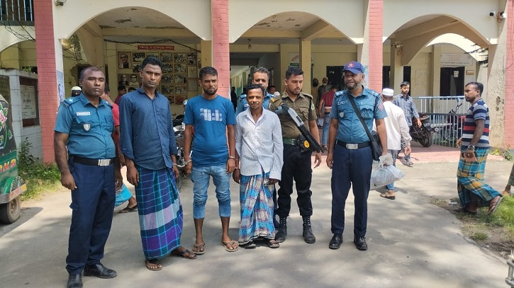 মাদক সেবনের দায়ে তিন যুবকের কারাদণ্ড মাদক সেবনের দায়ে তিন যুবকের কারাদণ্ড