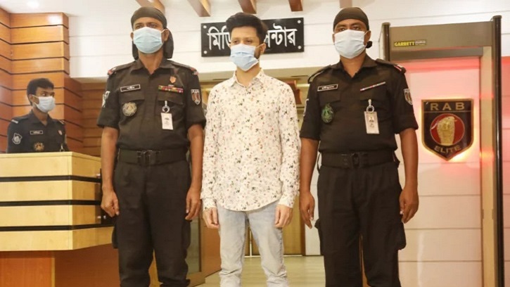 বিদেশে গবেষণা শেষে দেশে ফিরে খুললেন মাদকের ল্যাব!